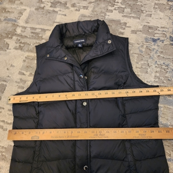 Lands' End down black puffer vest. Women's size Large. - Picture 12 of 15